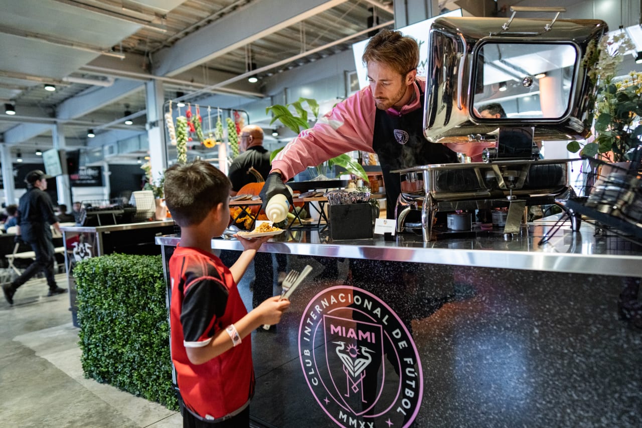 Serving Those Who Serve Us (2)