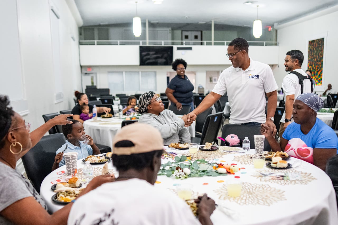 Inter Miami x Fracht x Hope South FL (2)