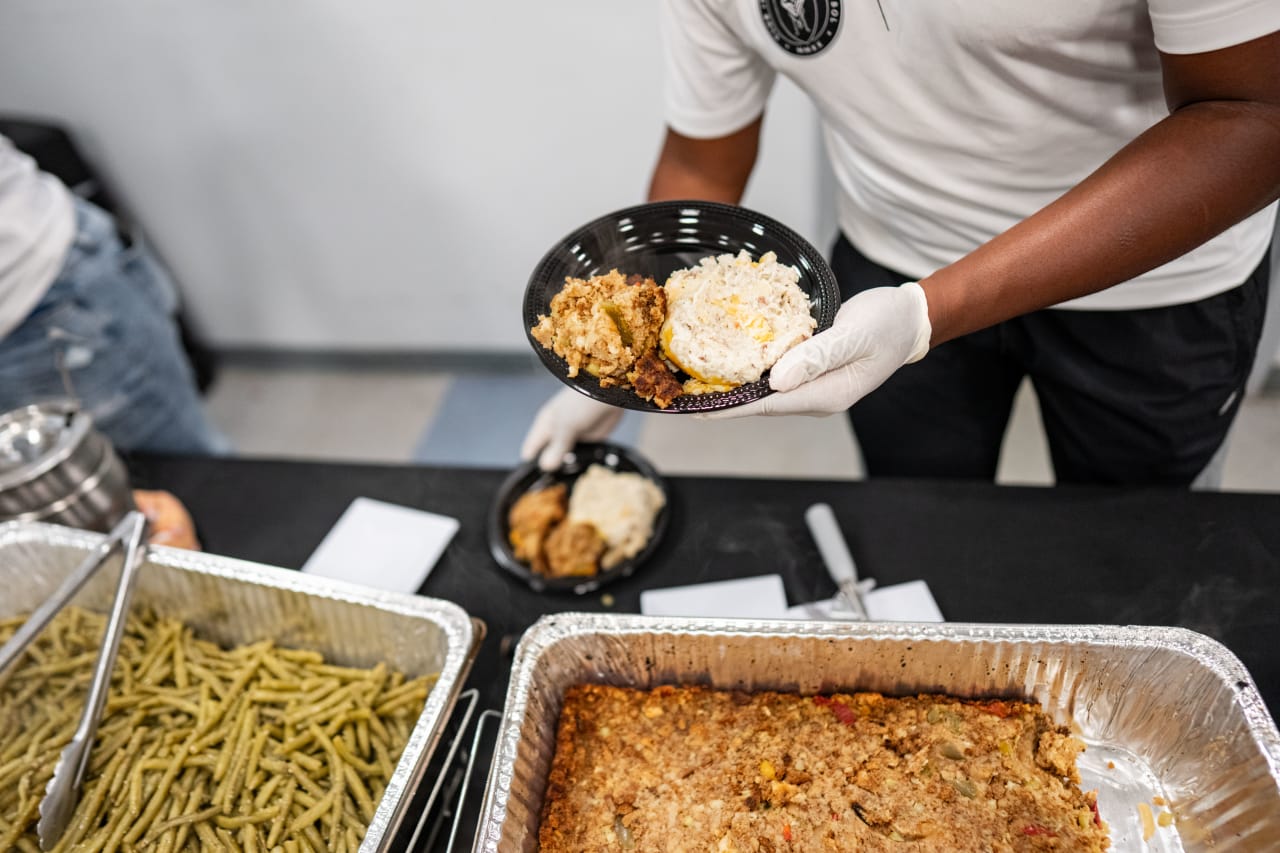 Inter Miami x Fracht x Hope South FL (1)