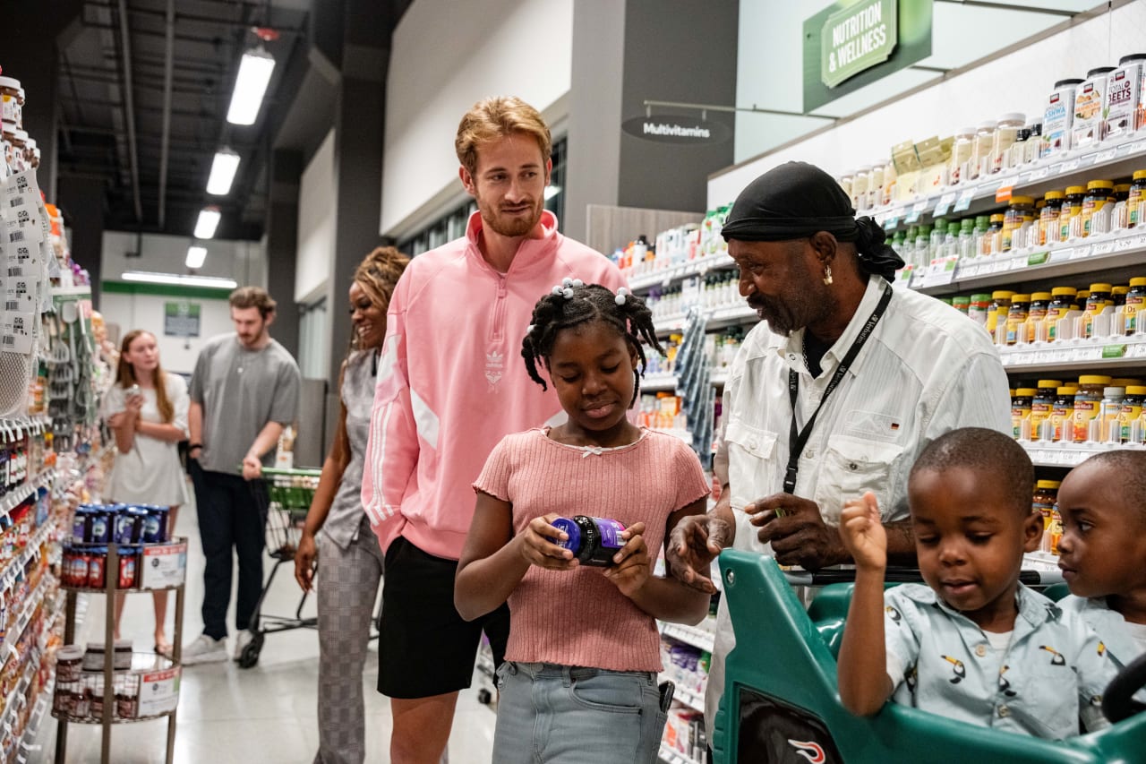 Shop with a Star (3)